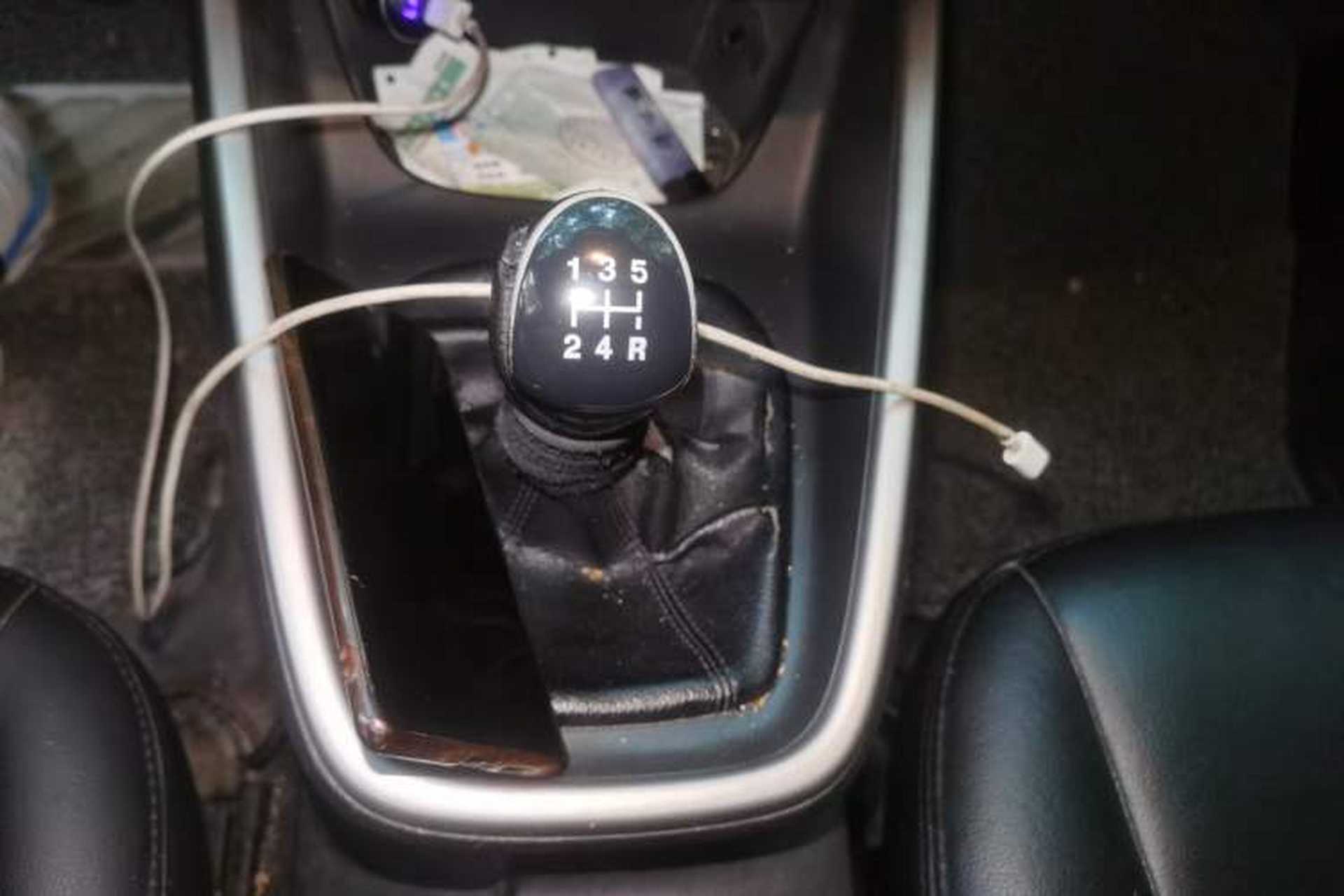 Used Ford Escort 2015 1.5L Manual Comfort Model Gear Lever