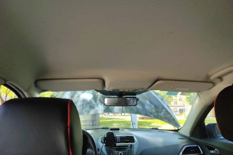 Used Ford Escort 2015 1.5L Manual Comfort Model Headliner