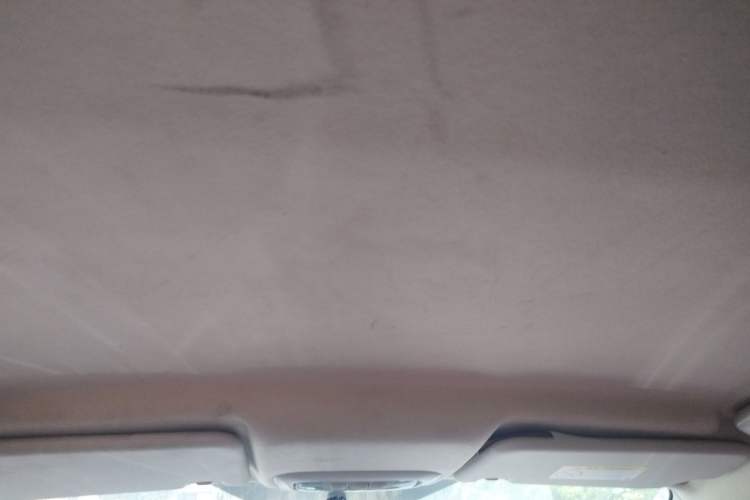 Used Ford Escort 2015 1.5L Manual Comfort Model Headliner