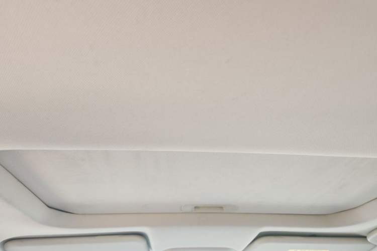 Used Ford Escort 2015 1.5L Automatic Fashion Model Headliner