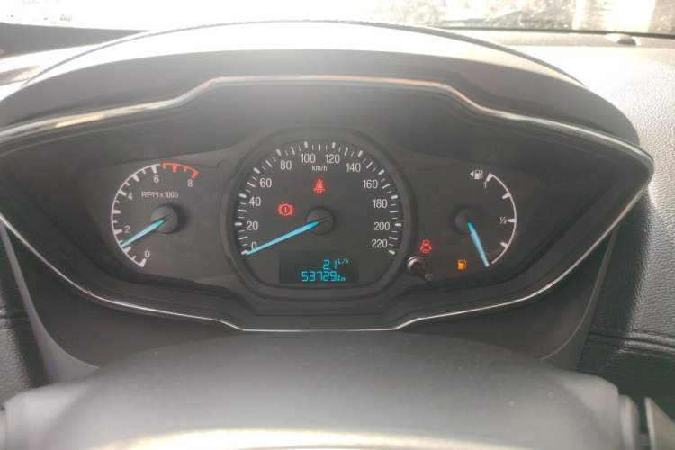 Used Ford Escort 2015 1.5L Manual Fashion Edition Instrument Cluster