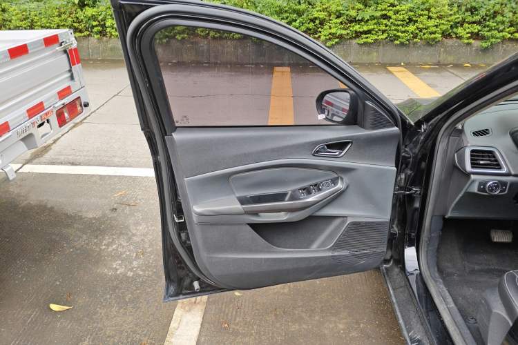 Used Ford Escort 2015 1.5L Automatic Fashion Model Left Front Door Interior