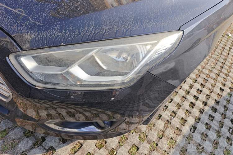 Used Ford Escort 2015 1.5L Automatic Fashion Model Left Front Headlight