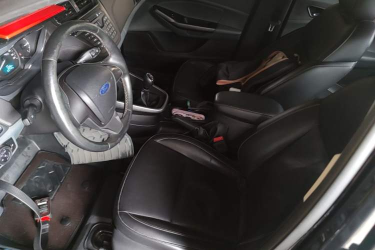 Used Ford Escort 2015 1.5L Manual Fashion Edition Left Front Seat