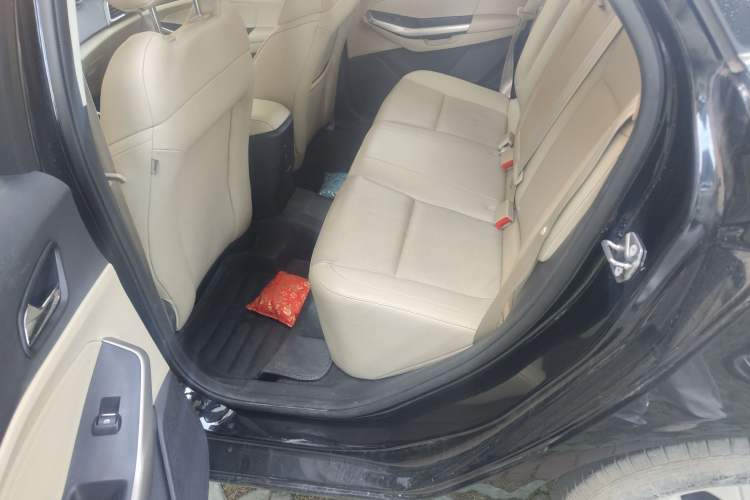 Used Ford Escort 2015 1.5L Automatic Fashion Model Left Rear Seat