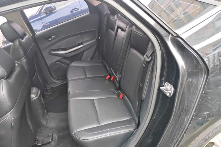 Used Ford Escort 2015 1.5L Automatic Fashion Model Left Rear Seat