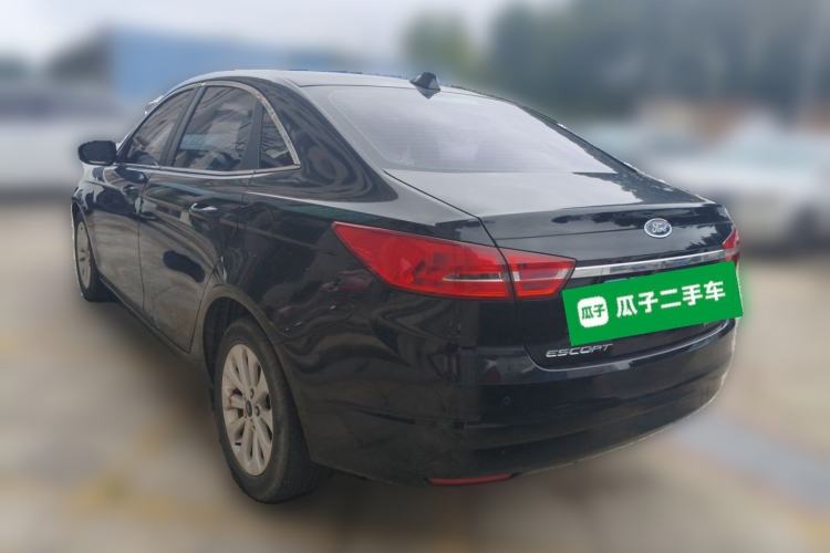 Used Ford Escort 2015 1.5L Manual Fashion Edition Rear Left 45 Deg