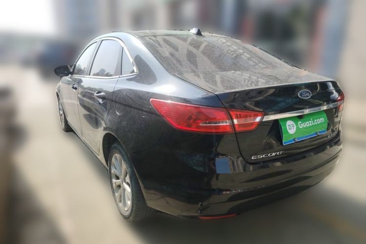 Used Ford Escort 2015 1.5L Manual Fashion Edition Rear Left 45 Deg