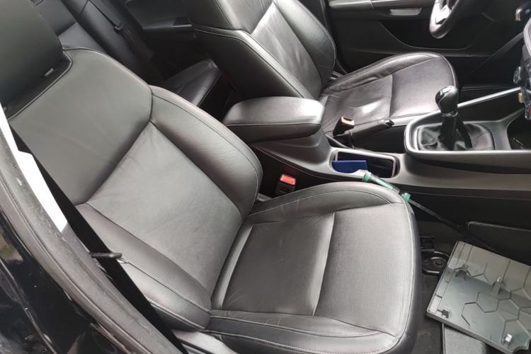 Used Ford Escort 2015 1.5L Manual Fashion Edition Right Front Seat