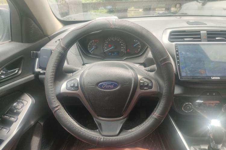 Used Ford Escort 2015 1.5L Automatic Fashion Model Steering Wheel