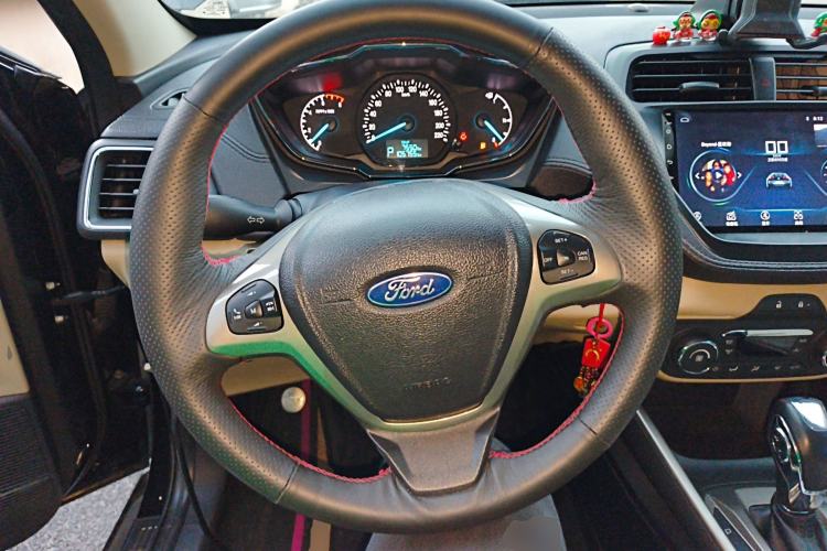 Used Ford Escort 2015 1.5L Automatic Fashion Model Steering Wheel