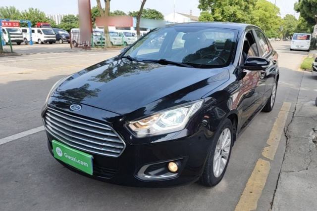 Used Ford Escort 2015 1.5L Automatic Fashion Model