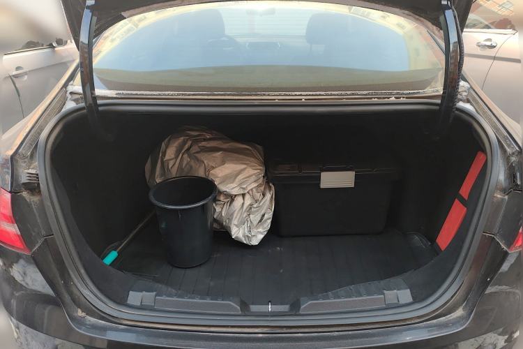 Used Ford Escort 2015 1.5L Automatic Comfort Edition Trunk
