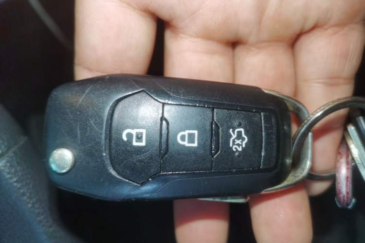 Used Ford Escort 2015 1.5L Manual Comfort Model Vehicle Key