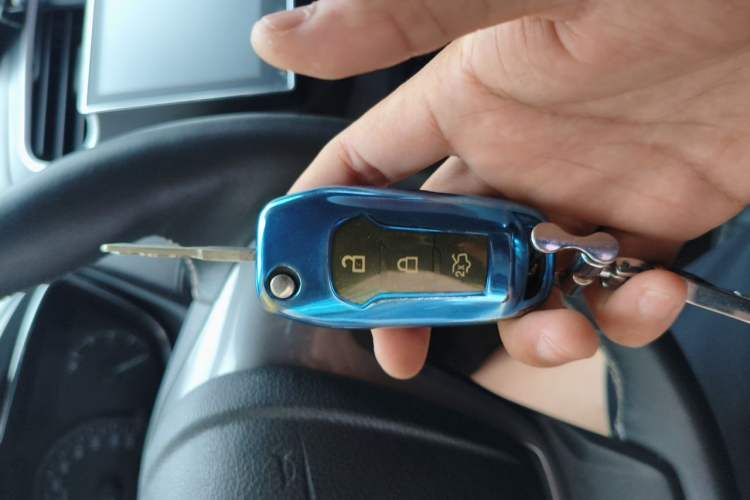 Used Ford Escort 2015 1.5L Manual Fashion Edition Vehicle Key