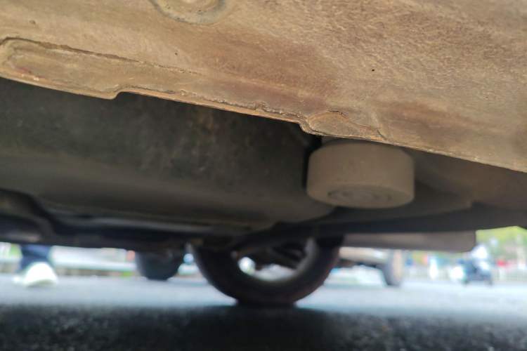 Used Ford Escort 2015 1.5L Automatic Fashion Model Chassis Rear Left