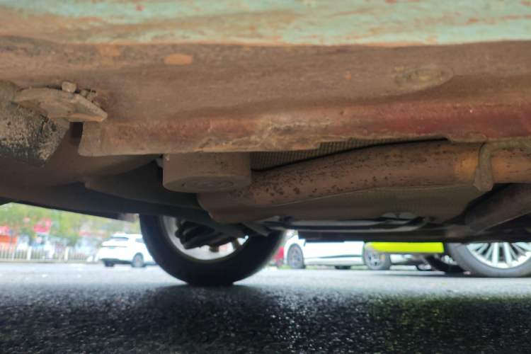 Used Ford Escort 2015 1.5L Automatic Fashion Model Chassis Rear Right
