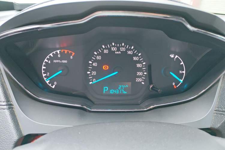 Used Ford Escort 2015 1.5L Automatic Fashion Model Instrument Cluster