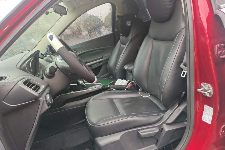 Used Ford Escort 2015 1.5L Automatic Fashion Model Left Front Seat