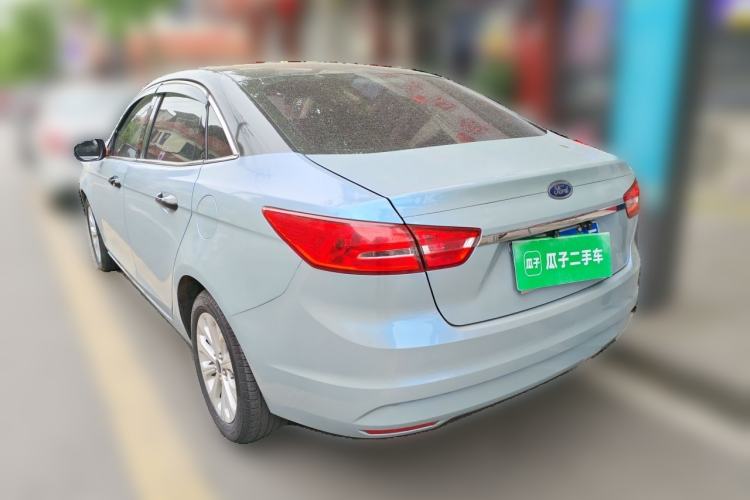 Used Ford Escort 2015 1.5L Automatic Fashion Model Rear Left 45 Deg