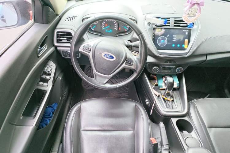 Used Ford Escort 2015 1.5L Automatic Fashion Model Steering Wheel