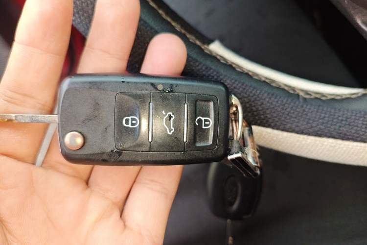 Used Ford Escort 2015 1.5L Automatic Fashion Model Vehicle Key