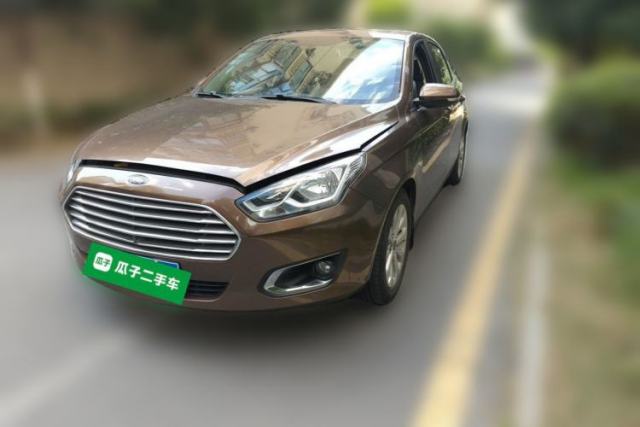 Used Ford Escort 2015 1.5L Manual Fashion Edition