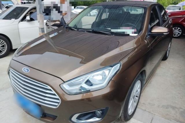 Used Ford Escort 2015 1.5L Manual Fashion Edition