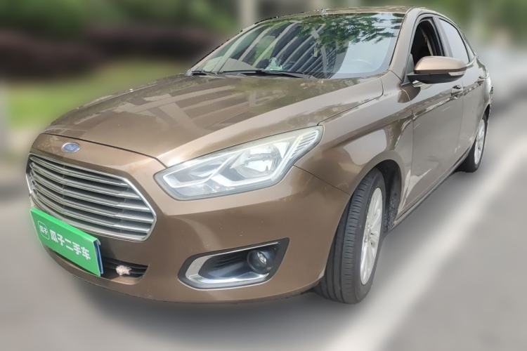 Used Ford Escort 2015 1.5L Automatic Fashion Model Guazi used car, China used car export, Used car for sale, Used Ford cars, Cheapest cars for sale