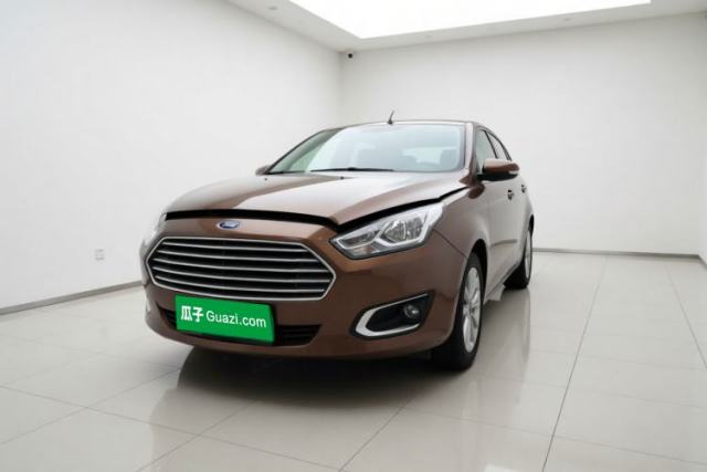 Used Ford Escort 2015 1.5L Automatic Fashion Model