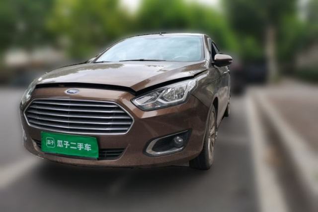 Used Ford Escort 2015 1.5L Automatic Fashion Model