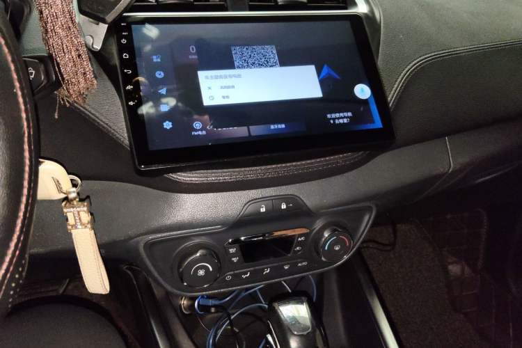 Used Ford Escort 2015 1.5L Automatic Fashion Model Audio And AC Panel