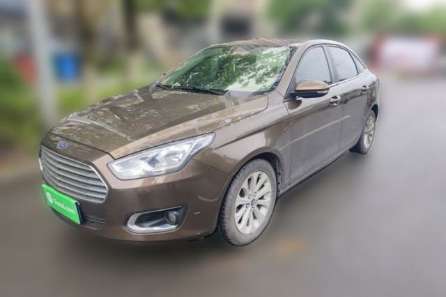 Used Ford Escort 2015 1.5L Automatic Fashion Model