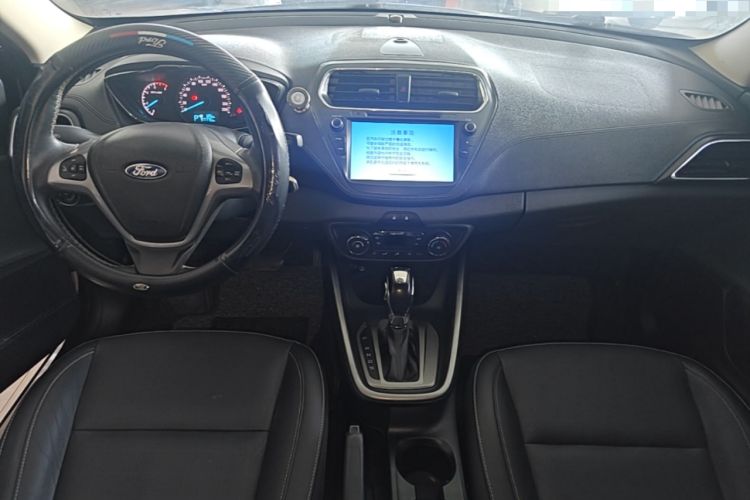 Used Ford Escort 2015 1.5L Automatic Fashion Model Center Console