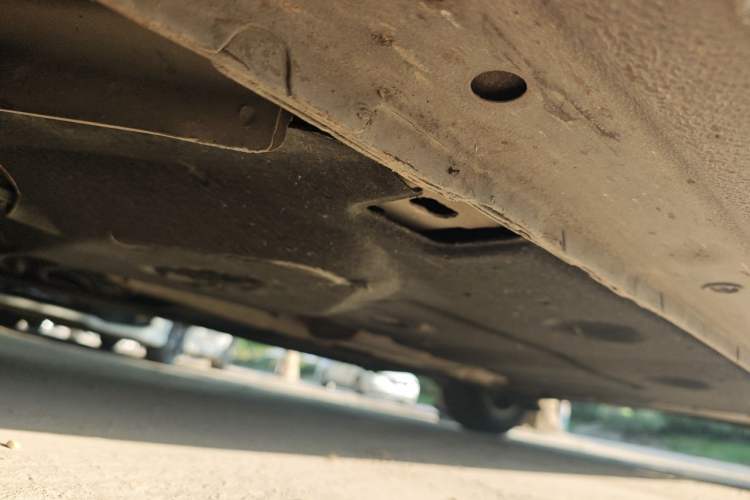 Used Ford Escort 2015 1.5L Manual Comfort Model Chassis Front Left