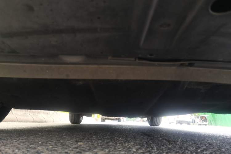 Used Ford Escort 2015 1.5L Manual Comfort Model Chassis Front