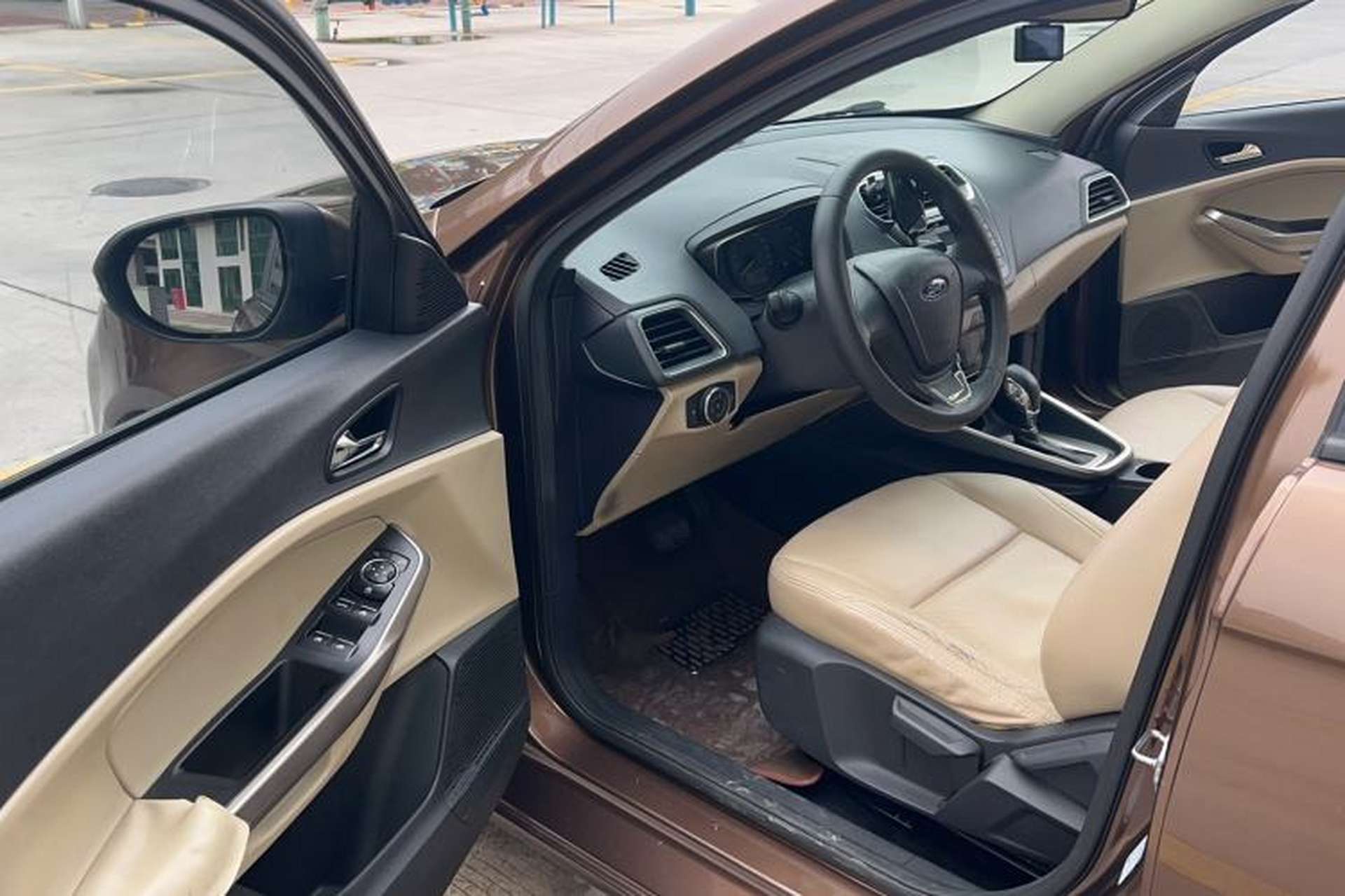 Used Ford Escort 2015 1.5L Automatic Comfort Edition Driver Seat