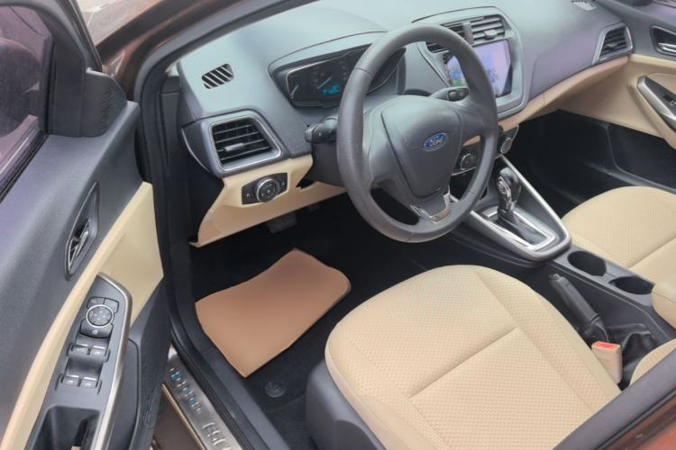 Used Ford Escort 2015 1.5L Automatic Comfort Edition Driver Seat