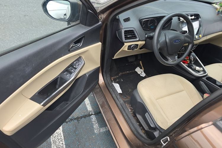 Used Ford Escort 2015 1.5L Automatic Comfort Edition Driver Seat