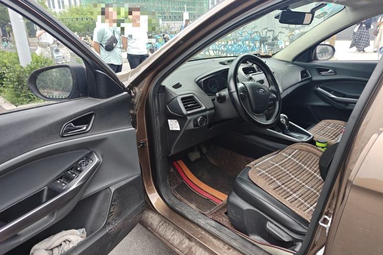 Used Ford Escort 2015 1.5L Automatic Fashion Model Driver Seat
