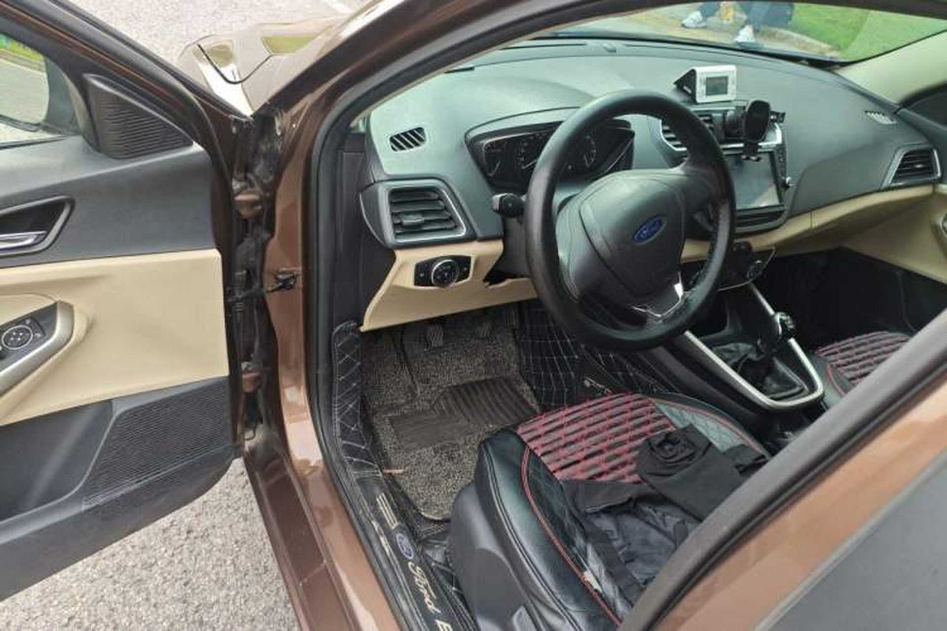 Used Ford Escort 2015 1.5L Manual Comfort Model Driver Seat