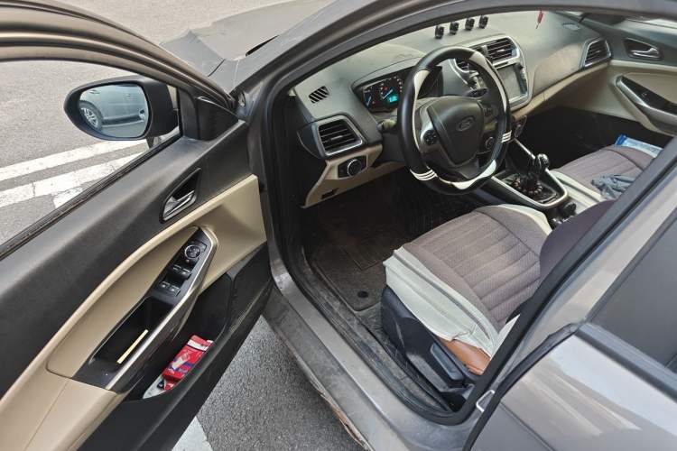 Used Ford Escort 2015 1.5L Manual Comfort Model Driver Seat