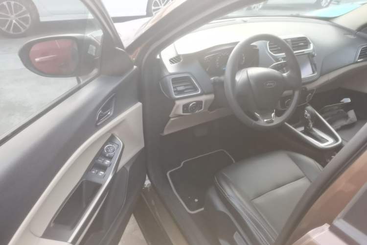Used Ford Escort 2015 1.5L Automatic Comfort Edition Driver Seat