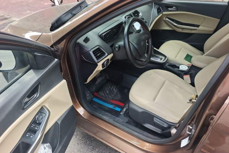 Used Ford Escort 2015 1.5L Automatic Comfort Edition Driver Seat