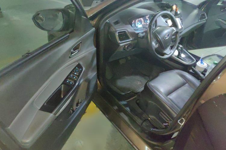 Used Ford Escort 2015 1.5L Automatic Fashion Model Driver Seat