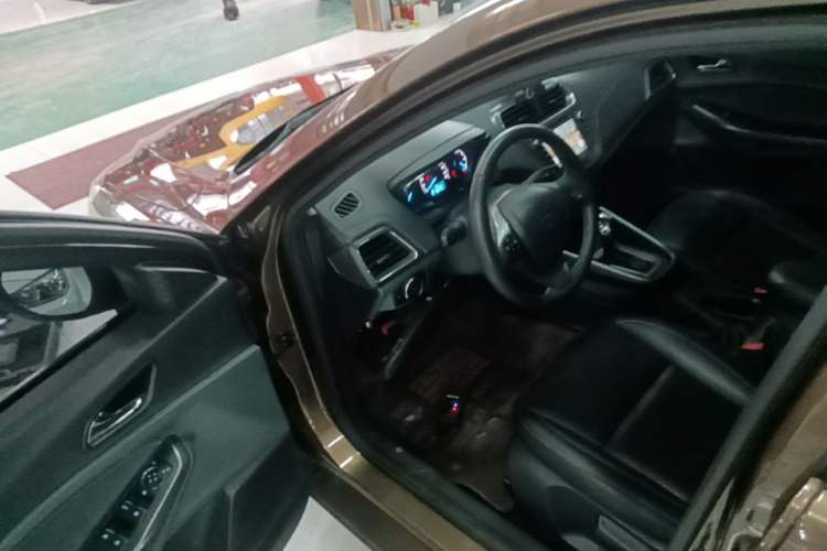 Used Ford Escort 2015 1.5L Automatic Comfort Edition Driver Seat