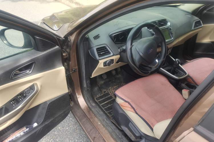 Used Ford Escort 2015 1.5L Manual Comfort Model Driver Seat