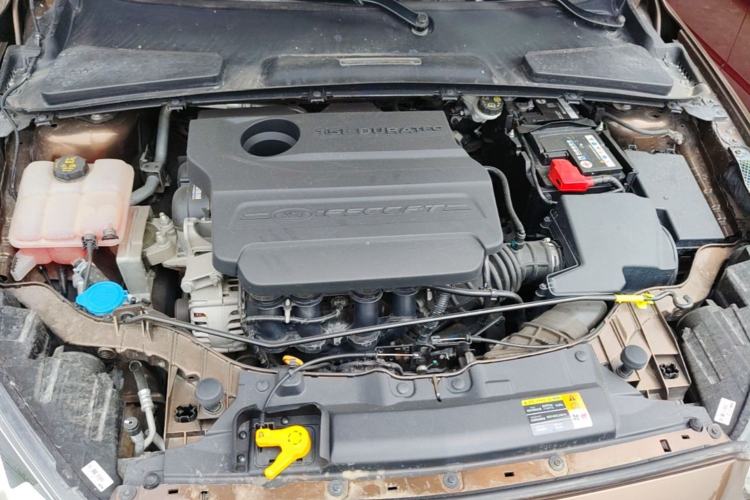 Used Ford Escort 2015 1.5L Manual Fashion Edition Engine Bay