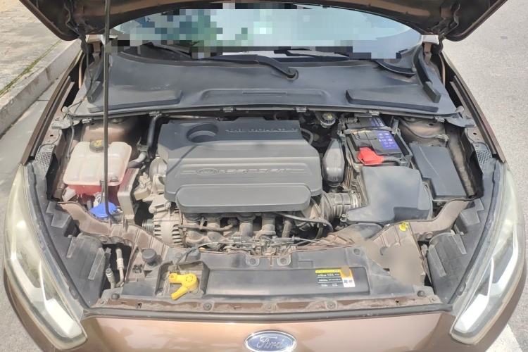 Used Ford Escort 2015 1.5L Automatic Fashion Model Engine Bay