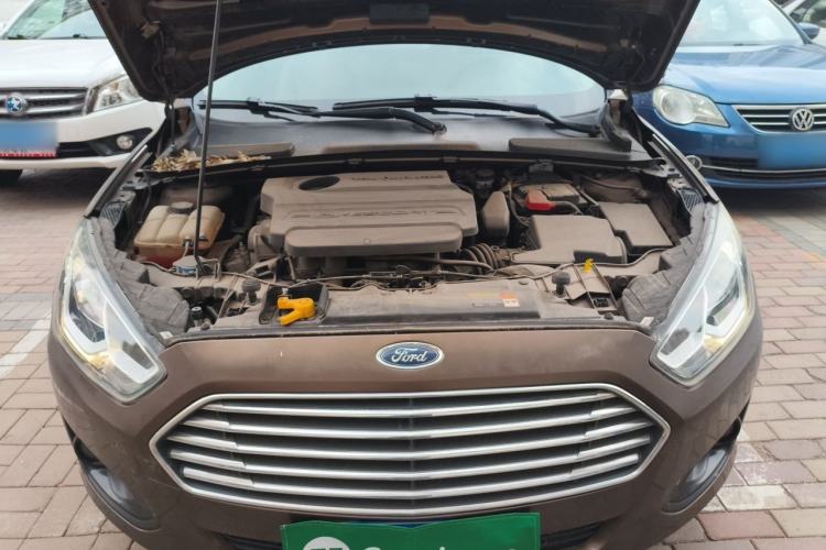 Used Ford Escort 2015 1.5L Automatic Comfort Edition Engine Bay